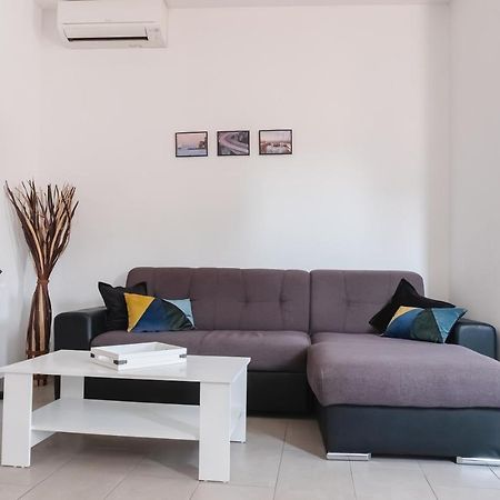 Apartments Time For Sea 코페르 외부 사진