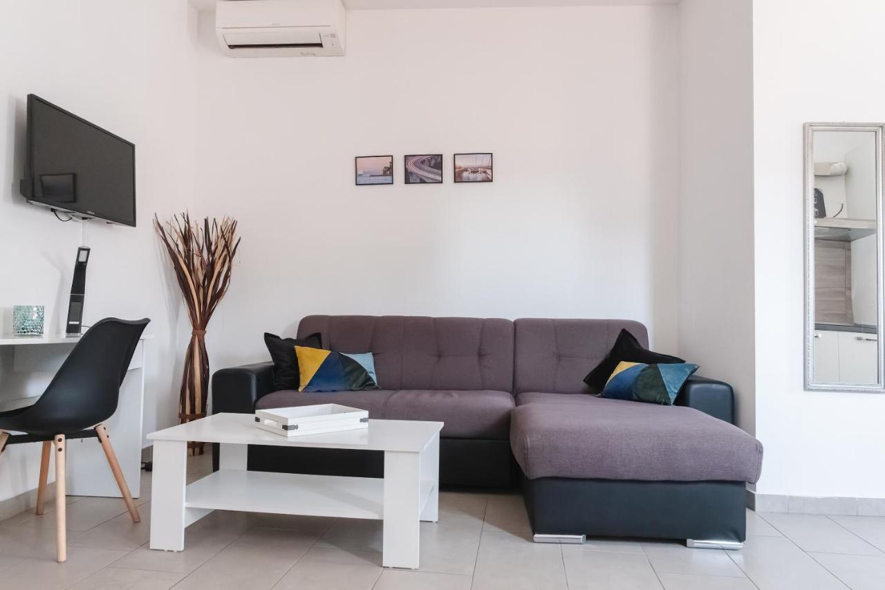 Apartments Time For Sea 코페르 외부 사진